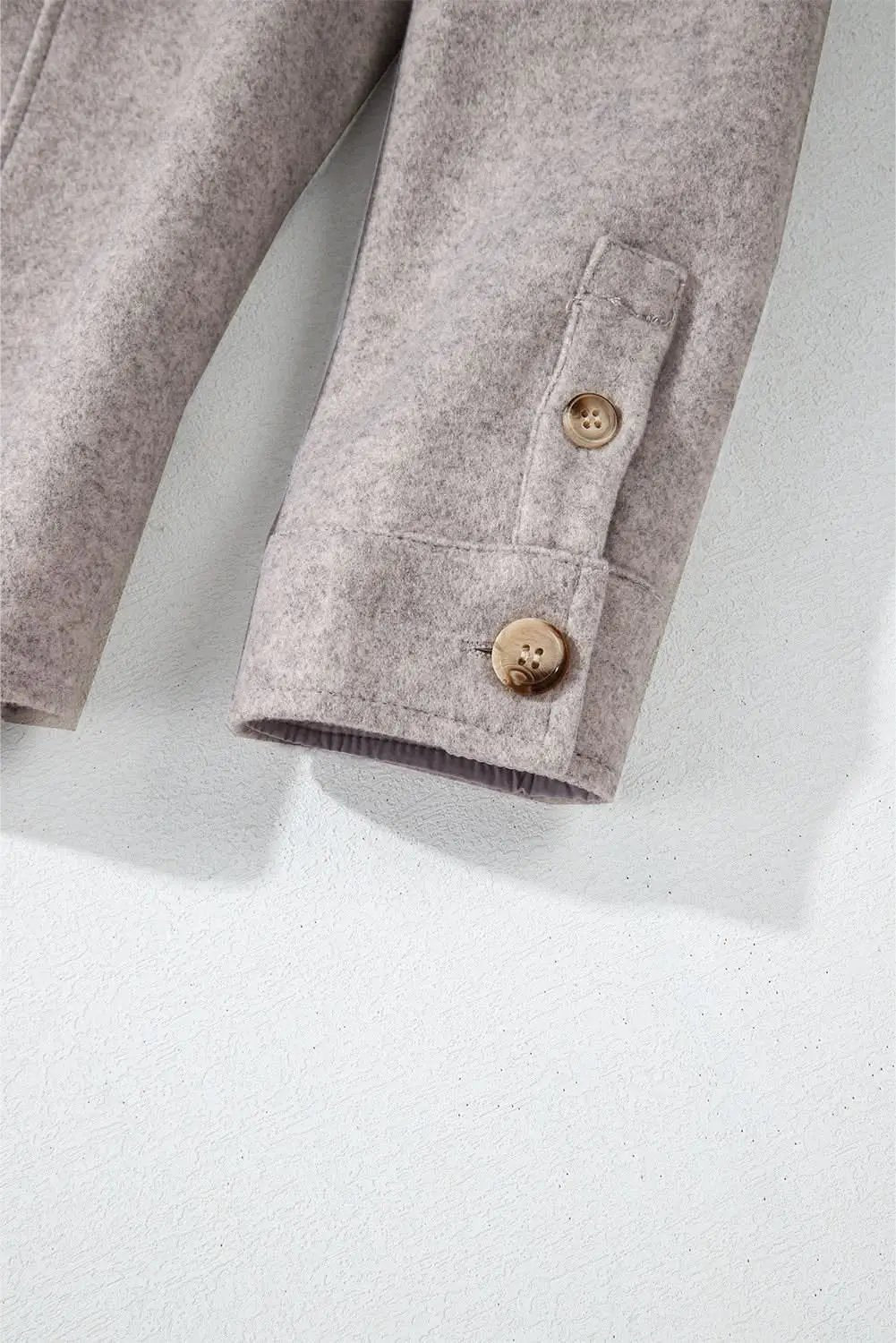 Light grey buttoned shacket with pockets - Love Salve